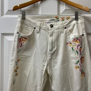 Vintage Bill Blass Jeans Women's Size 6 White Denim w/Embroidered‎ Floral